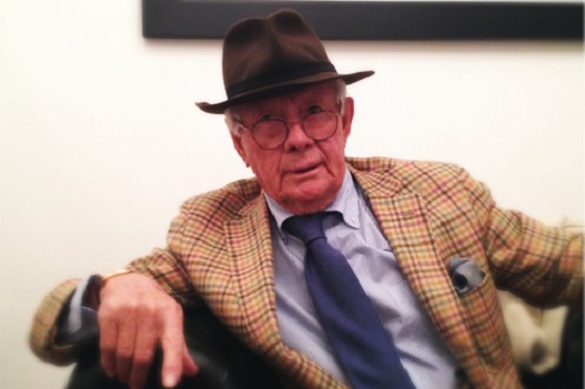 خودکشی دیوید همیلتون، عکاس بریتانیایی پس از اتهام تجاوز