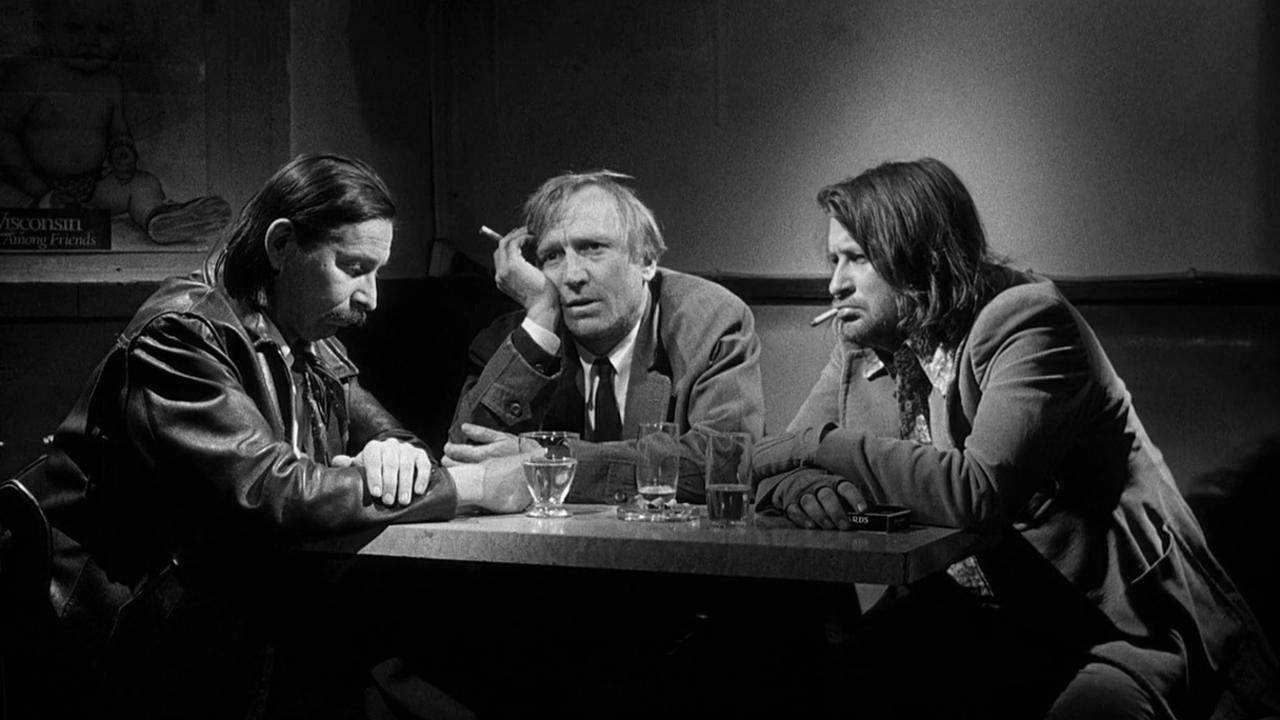 نقد فیلم زندگی بوهمی ساخته آکی کوریسماکی: ساحل بوهمیا