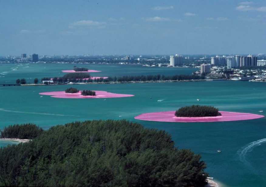 جزایر محصور کریستو و ژان کلود