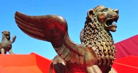 جشنواره ونیز 2018 آثارش را معرفی کرد؛ شاید این پرستاره‌ترین جشنواره تاریخ سینما باشد