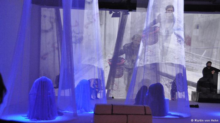 جنگ مقدس؛ روایت گریز جوانان از دموکراسی به داعش